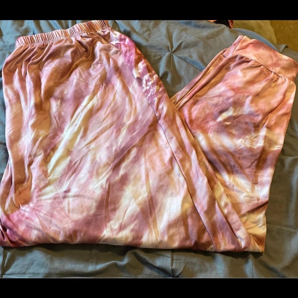 Plus size joggers